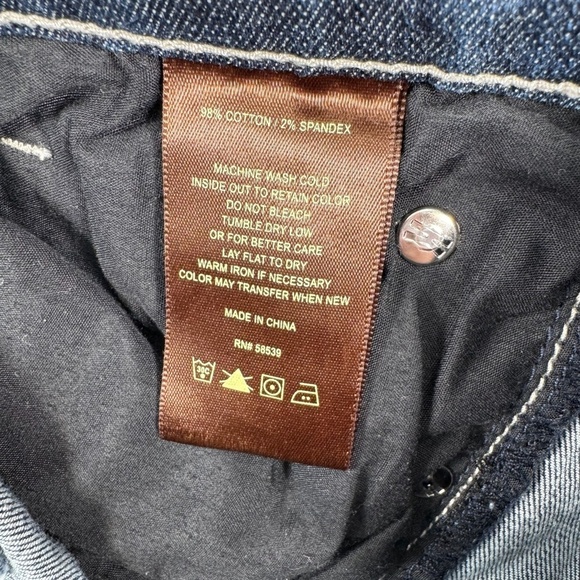 Kut From The Kloth Bermuda Jean Shorts Womens Size 4 Dark Wash - Picture 5 of 10